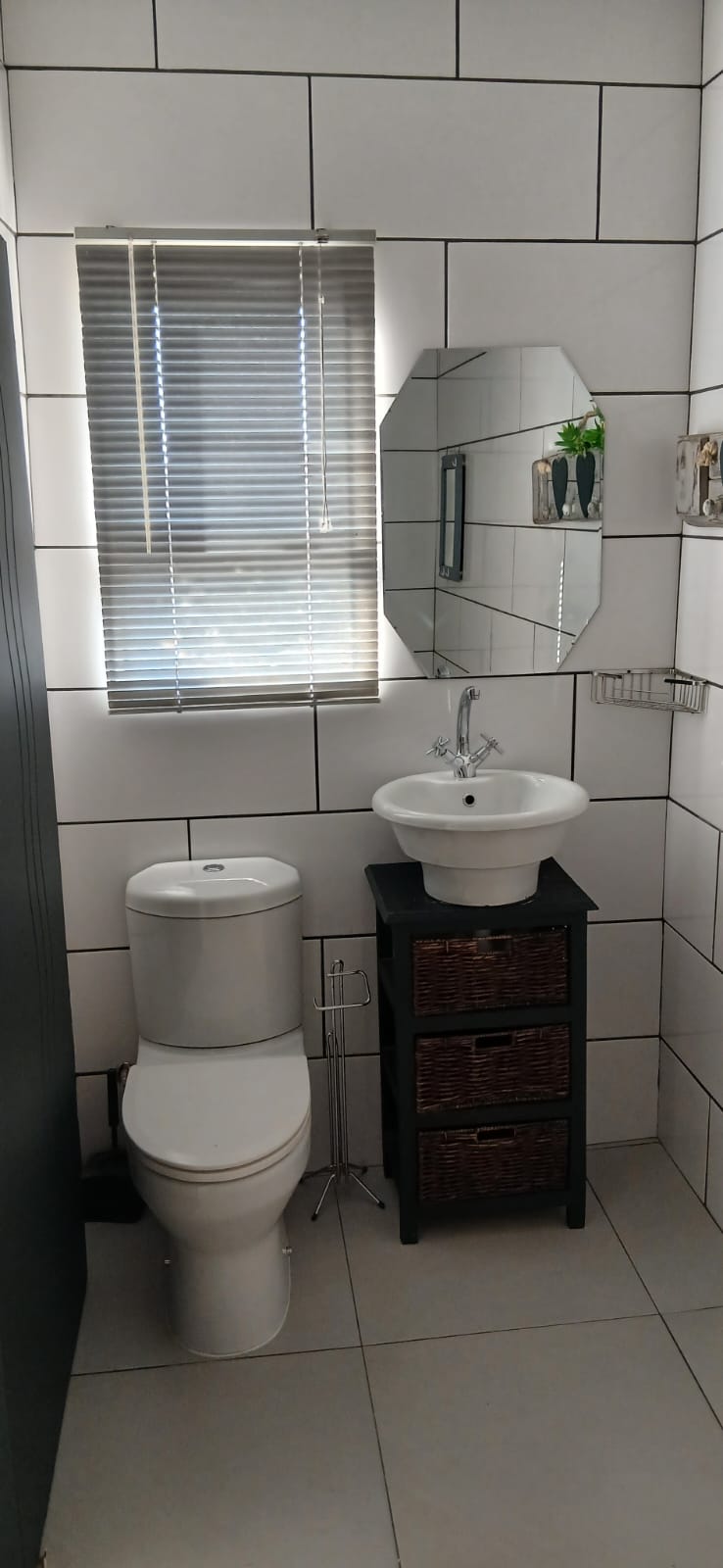 To Let 4 Bedroom Property for Rent in Hopefield Western Cape